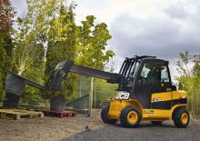 Teleszkópos rakodók JCB TLT 77-52D