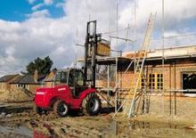 Terepjáró targoncák Manitou M 26.4