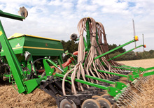 Vetőgépek John Deere 740A