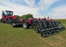 Vetőgépek Case IH Ecolo-Tiger 875 9-Shank Machine