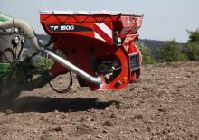 Vetőgépek Kuhn Venta TF 1500