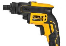 Vezetéknélküli fúrók és csavarbehajtók DEWALT DCF624B 