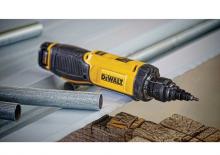 Vezetéknélküli fúrók és csavarbehajtók DEWALT DCF681N2 