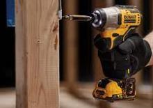 Vezetéknélküli ütvecsavarozók és csavarkulcsok DEWALT DCF801F2