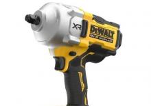 Vezetéknélküli ütvecsavarozók és csavarkulcsok DEWALT DCF961NT-XJ