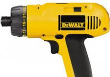 Vezetéknélküli ütvecsavarozók és csavarkulcsok DEWALT DW970 