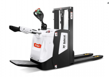 Vezetőállásos raklapemelők Bobcat BDR13S-7