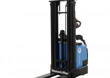 Vezetőállásos raklapemelők HanseLifter E-1543FH
