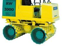 Vibrációs padkahengerek Rammax RW 2000