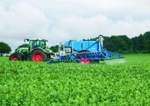 Vontatható szántóföldi permetezők Lemken Albatros 12/4000