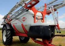Vontatható szántóföldi permetezők Kuhn Oceanis 4500 TR4