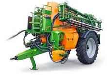 Vontatható szántóföldi permetezők Amazone UX 4200 Super (36)