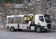 Vontatható teleszkópos munkaállványok Bronto Skylift 16 1T 1