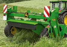 Vontatott kaszák - tárcsa és cond. John Deere 635