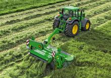 Vontatott kaszák - tárcsa és cond. John Deere 835