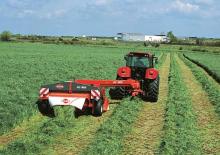 Vontatott kaszák - tárcsa és cond. Kuhn FC 303 GL