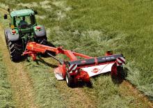 Vontatott kaszák - tárcsa és cond. Kuhn FC 303 YGL
